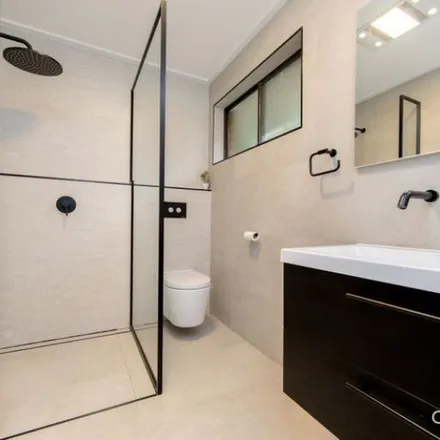 Rent this 3 bed apartment on Taranaki Place in Macquarie Hills NSW 2285, Australia