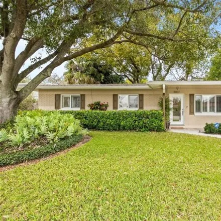 Buy this 3 bed house on 4807 West Bay Villa Avenue in Anita, Tampa