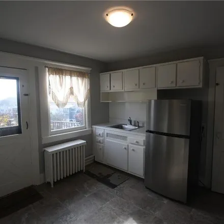 Image 5 - 124 Pelham Street, Village of Mamaroneck, NY 10543, USA - Apartment for rent