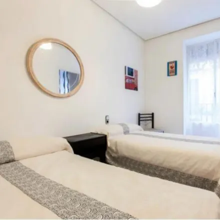 Rent this 3 bed apartment on Madrid in Calle de Jordán, 3