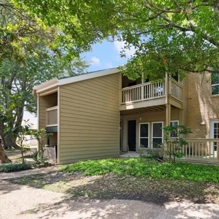Buy this 1 bed condo on Woodlake Lane in Houston, TX 77063