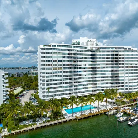Image 2 - 98 Island Avenue West, Miami Beach, FL 33139, USA - Condo for sale