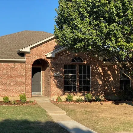 Buy this 4 bed house on 108 Fossil Way in Alvarado, TX 76009