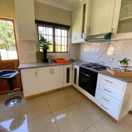 Image 3 - Old Howick Road, Town Hill, Pietermaritzburg, 3201, South Africa - Apartment for rent