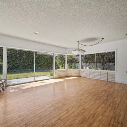 Image 3 - 12200 Malone Street, Los Angeles, CA 90066, USA - House for sale