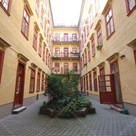 Image 9 - Budapest, Baross utca 54, 1085, Hungary - Apartment for rent