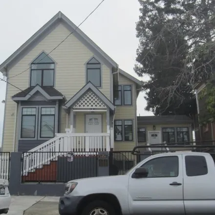 Buy this 3 bed condo on 1430 8th Avenue in Oakland, CA 94606
