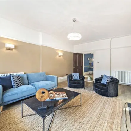Rent this 4 bed apartment on Gloucester Road in Old Brompton Road, London