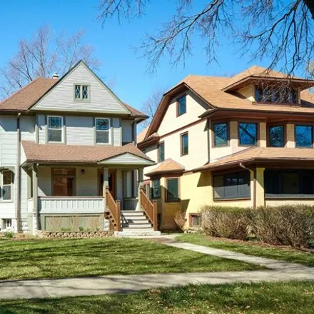 Buy this 3 bed house on 100 Pleasant Street in Oak Park, IL 60302
