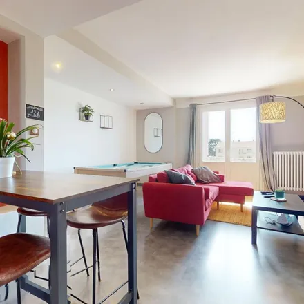 Rent this 3 bed apartment on 72 Rue des Alpes in 26000 Valence, France