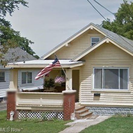 Rent this 2 bed house on 753 Silvercrest Avenue in Akron, OH 44314