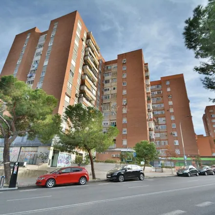 Image 2 - Calle de López de Hoyos, 478, 28033 Madrid, Spain - Apartment for rent