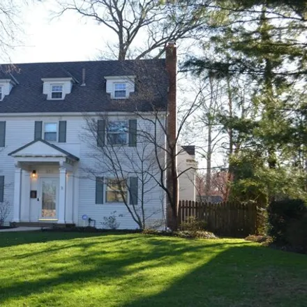 Buy this 5 bed house on 372 Stanbery Avenue in Bexley, OH 43209