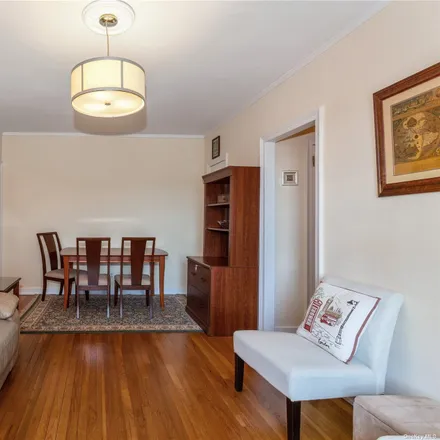 Buy this 2 bed condo on 30th Avenue in New York, NY 11103