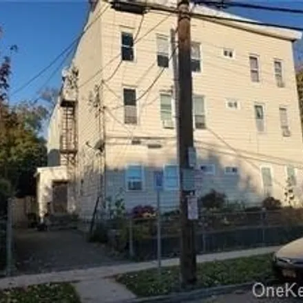 Rent this 3 bed apartment on 76 State Street in Village of Ossining, NY 10562