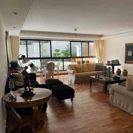 Buy this 3 bed apartment on Rua Doutor Brasílio Machado 85 in Santa Cecília, São Paulo - SP