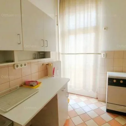 Image 8 - Budapest, Adam Clark Square, 1013, Hungary - Apartment for rent
