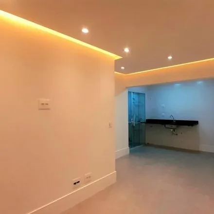 Buy this 1 bed apartment on Rua Vilela in Tatuapé, São Paulo - SP