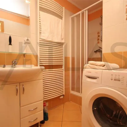 Image 9 - U Trpce, 154 00 Prague, Czechia - Apartment for rent