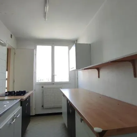 Rent this 3 bed apartment on 242 Cours Émile Zola in 69100 Villeurbanne, France