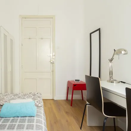 Image 4 - The Kooples, Calle de Claudio Coello, 43, 28001 Madrid, Spain - Room for rent