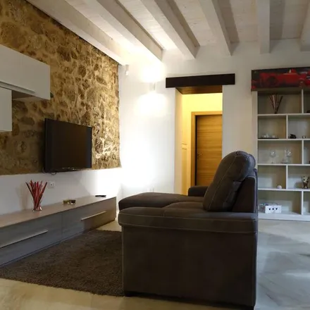 Rent this 2 bed house on Syracuse in Siracusa, Italy