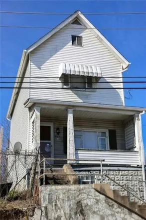 Image 2 - 975 Leeds Avenue, Monessen, Westmoreland County, PA 15062, USA - House for sale