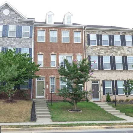 Rent this 4 bed townhouse on 1604 Kinnaird Ter NE in Leesburg, Virginia