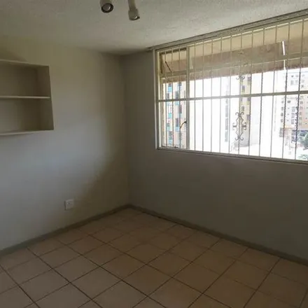 Image 3 - Academia Flats, Prospect Street, Hatfield, Pretoria, 0083, South Africa - Apartment for rent