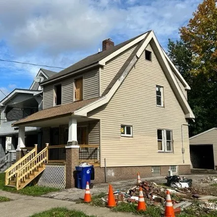 Image 3 - 2981 East 115th Street, Cleveland, OH 44104, USA - House for sale