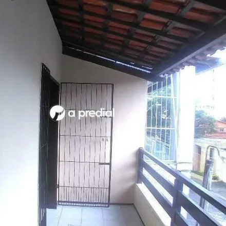 Rent this 2 bed house on Rua José Agostinho 122 in Meireles, Fortaleza - CE