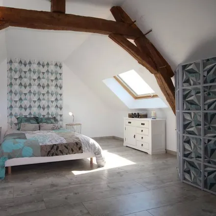 Rent this 2 bed house on Bornat (Bragny-en-Charollais) in 71430 Saint-Vincent-Bragny, France