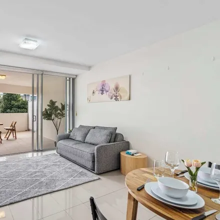 Rent this 1 bed apartment on West End QLD 4101