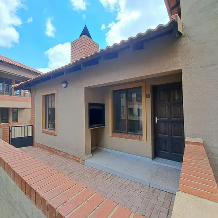 Rent this 1 bed apartment on Morris Place in Kenleaf, Brakpan