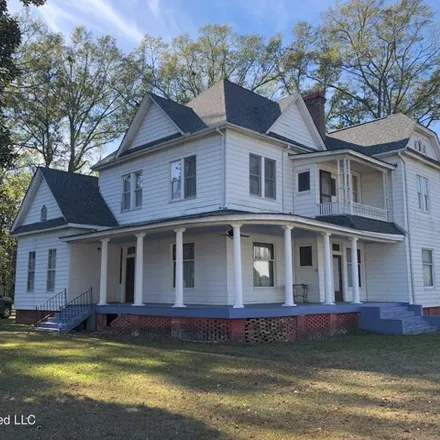 Buy this 5 bed house on 601 West Church Street in Newton, Newton County