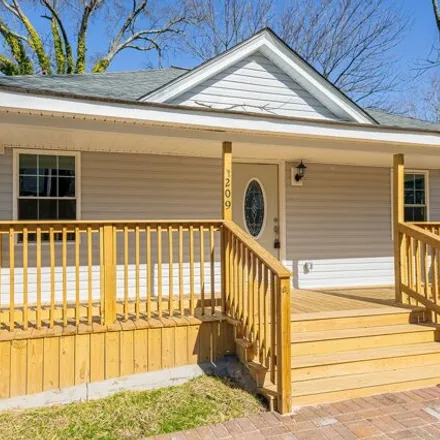 Buy this 3 bed house on 231 West Holt Street in Burlington, NC 27217