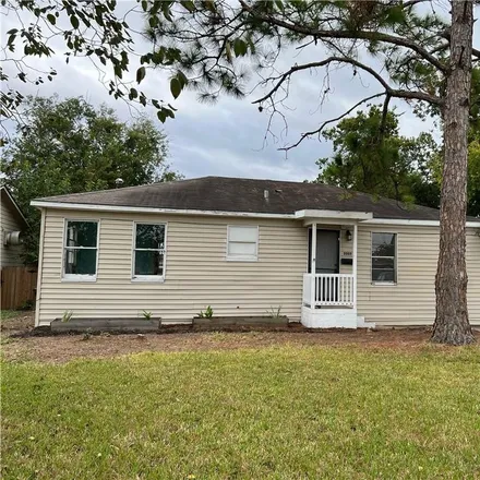 Buy this 3 bed house on 2005 East Polk Avenue in Victoria, TX 77901