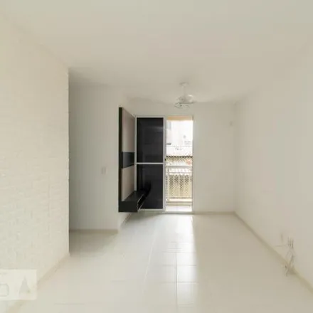 Buy this 2 bed apartment on Rua Visconde de Sepetiba in Centro, Niterói - RJ