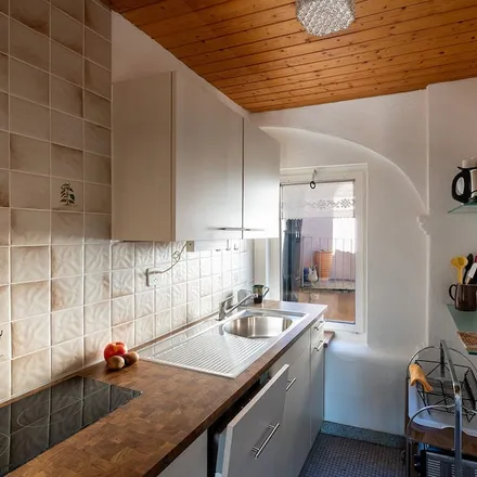 Rent this 2 bed apartment on Caslano in Via Muraccio, 6987 Circolo della Magliasina