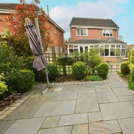 Image 1 - Pickard Crescent, Sheffield, S13 8EY, United Kingdom - House for sale