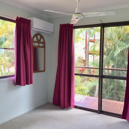 Rent this 4 bed apartment on Moonlight Drive in Jubilee Pocket QLD, Australia