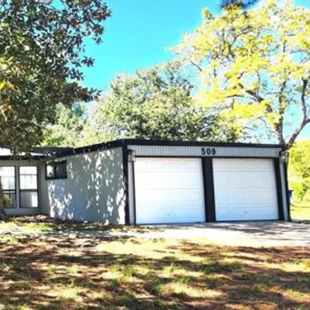 Buy this 3 bed house on 551 North Richardson Street in Grand Saline, Van Zandt County