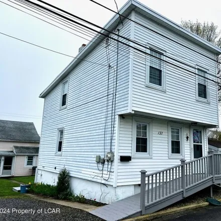 Image 7 - 174 East Ludlow Street, Summit Hill, Carbon County, PA 18250, USA - House for sale
