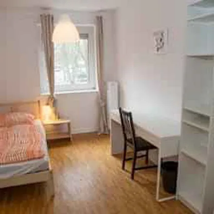 Rent this 4 bed apartment on Rauschener Ring 26b in 22047 Hamburg, Germany