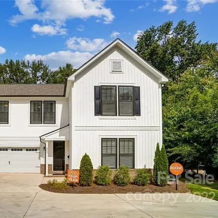 Buy this 3 bed house on 2833 Shamrock Drive in Charlotte, NC 28205