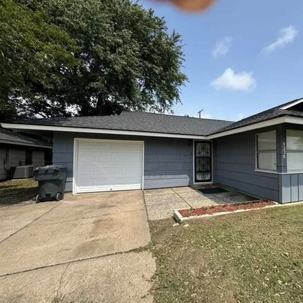 Buy this 3 bed house on West Groves Circle in Groves, TX 77619