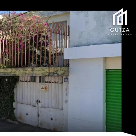 Buy this studio house on Avenida 15 Poniente in Centro Histórico de Puebla, 72000 Puebla City