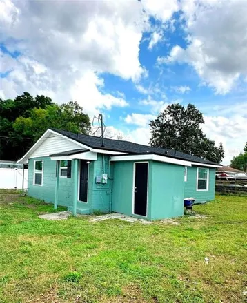 Rent this 3 bed house on 2001 Laurel Street in Bartow, FL 33830