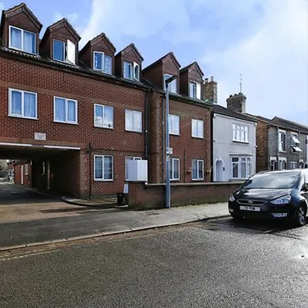 Image 1 - Crown Street, Peterborough, PE1 3HX, United Kingdom - Apartment for sale