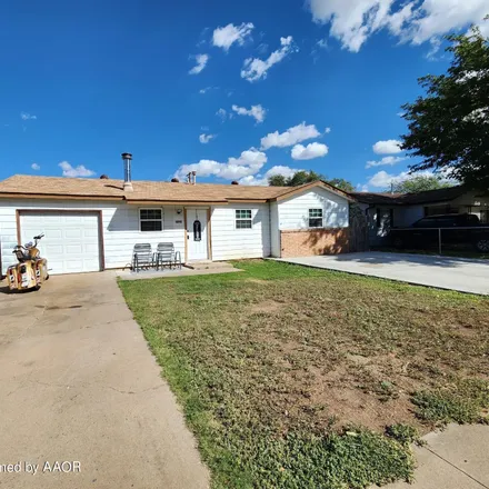 Buy this 3 bed house on 1624 North Apache Street in Amarillo, TX 79107